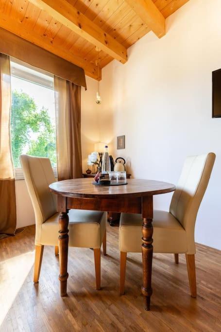 Privat Apartment- Near Strasbourg, Baden Baden Appartement Rheinau