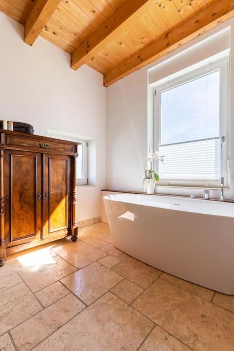 Privat Apartment- Near Strasbourg, Baden Baden Appartement *